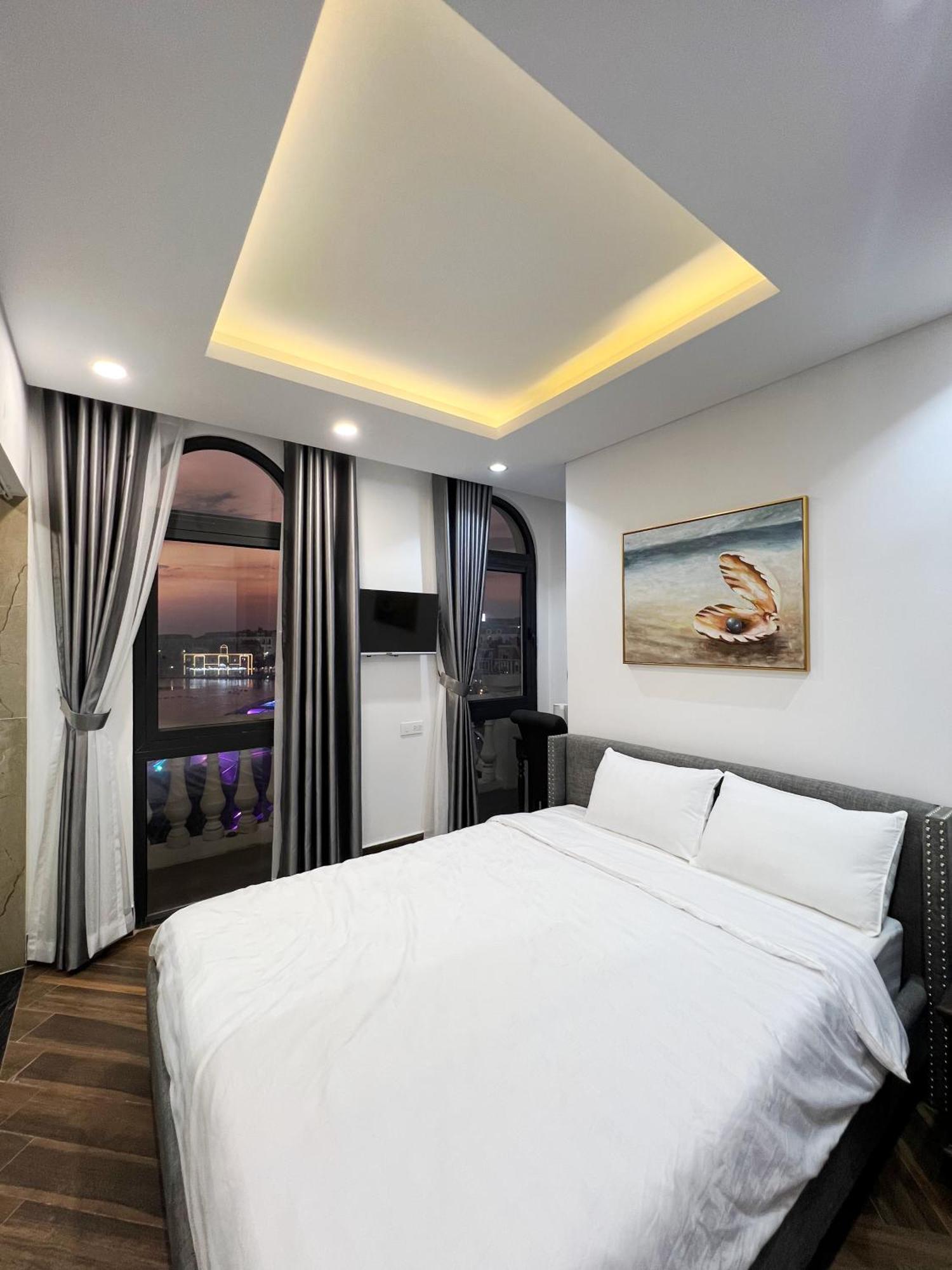 Legacy Hotel - Grand World Phu Quoc Bagian luar foto