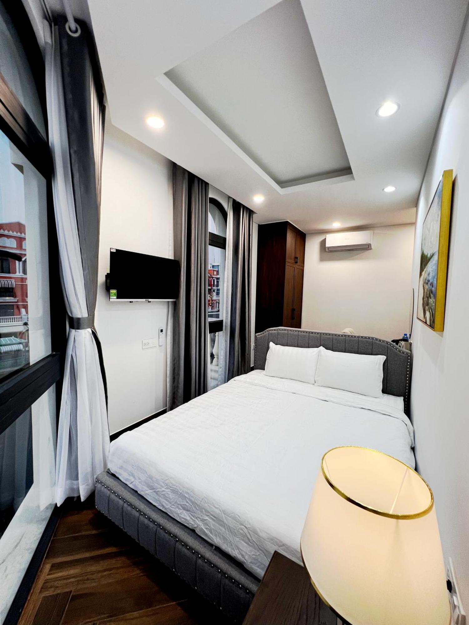 Legacy Hotel - Grand World Phu Quoc Bagian luar foto