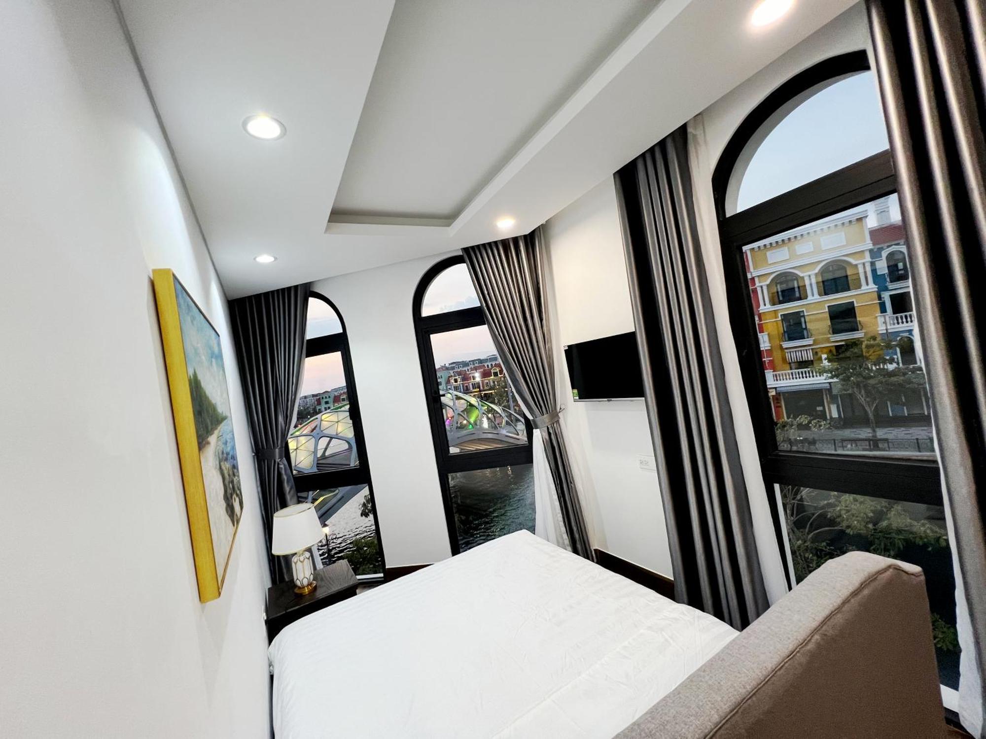 Legacy Hotel - Grand World Phu Quoc Bagian luar foto