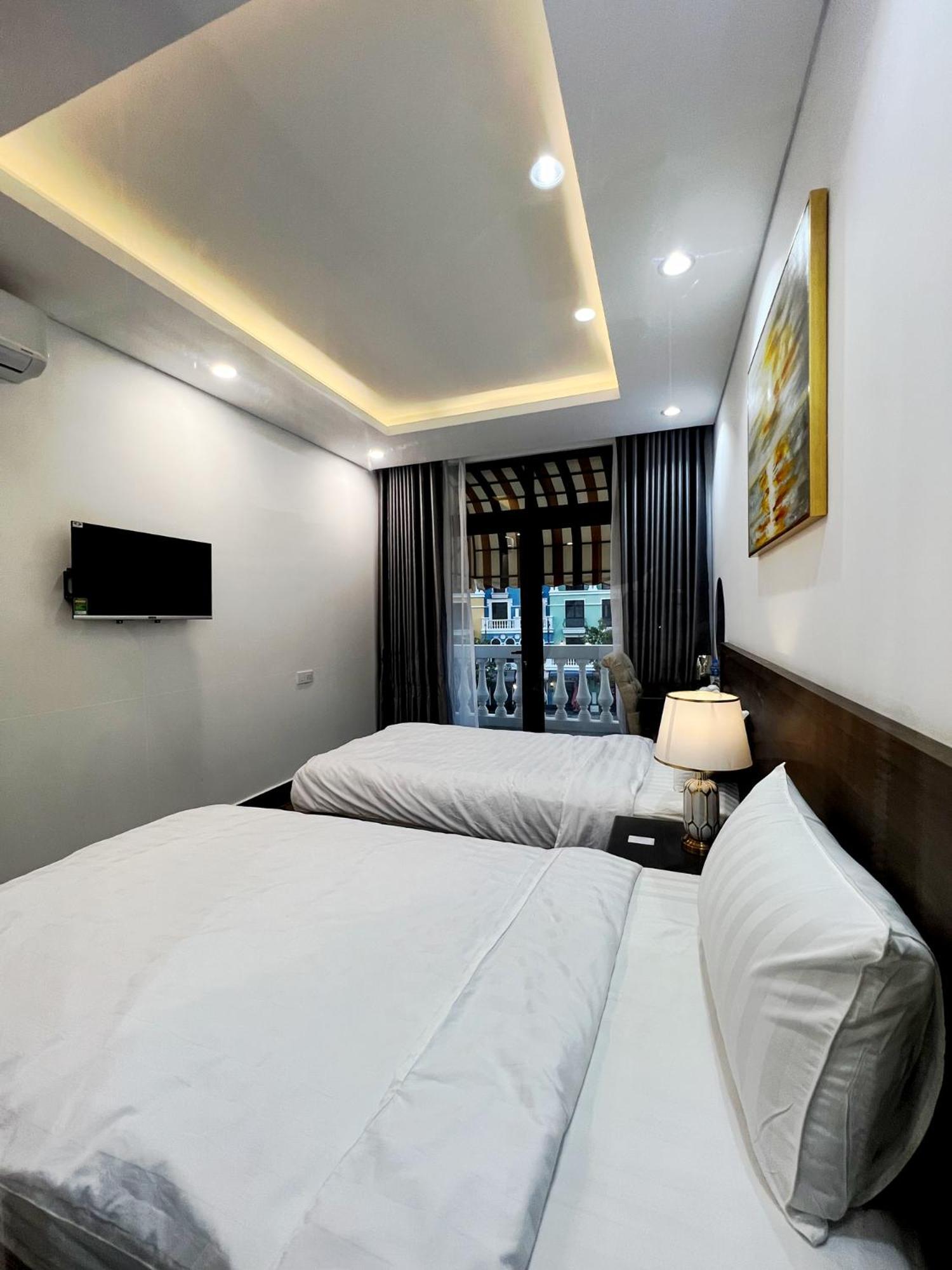 Legacy Hotel - Grand World Phu Quoc Bagian luar foto