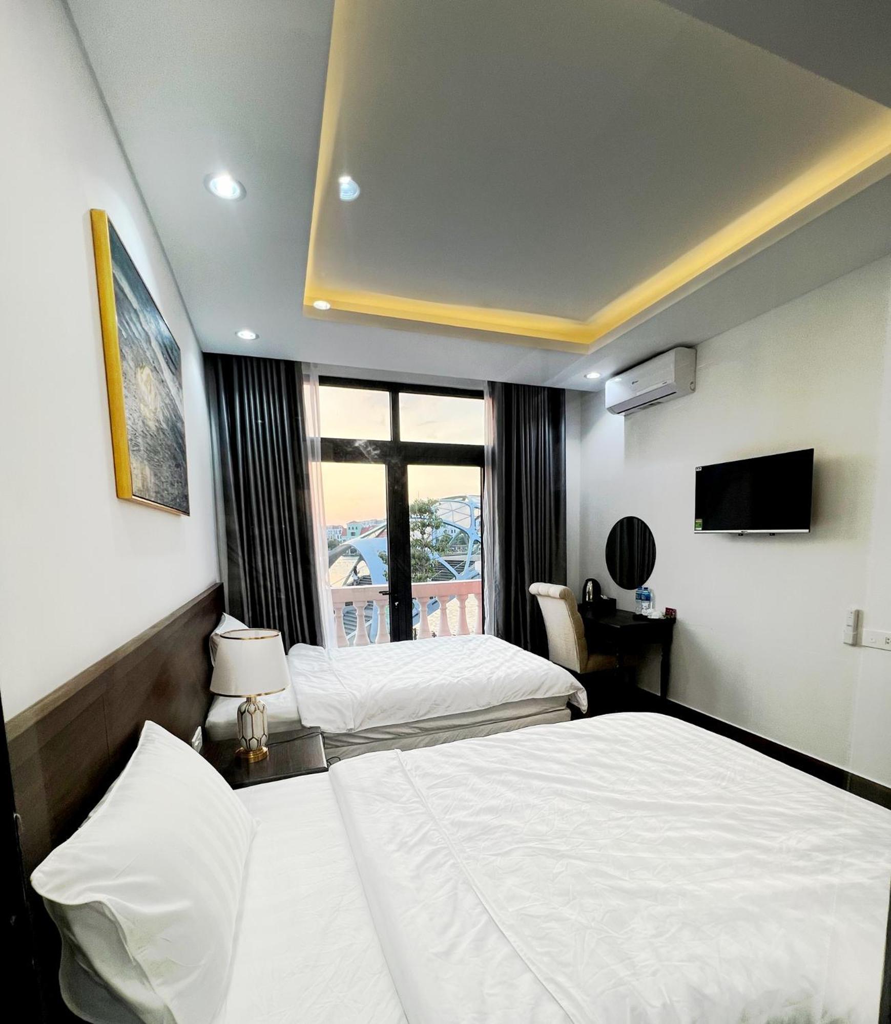 Legacy Hotel - Grand World Phu Quoc Bagian luar foto